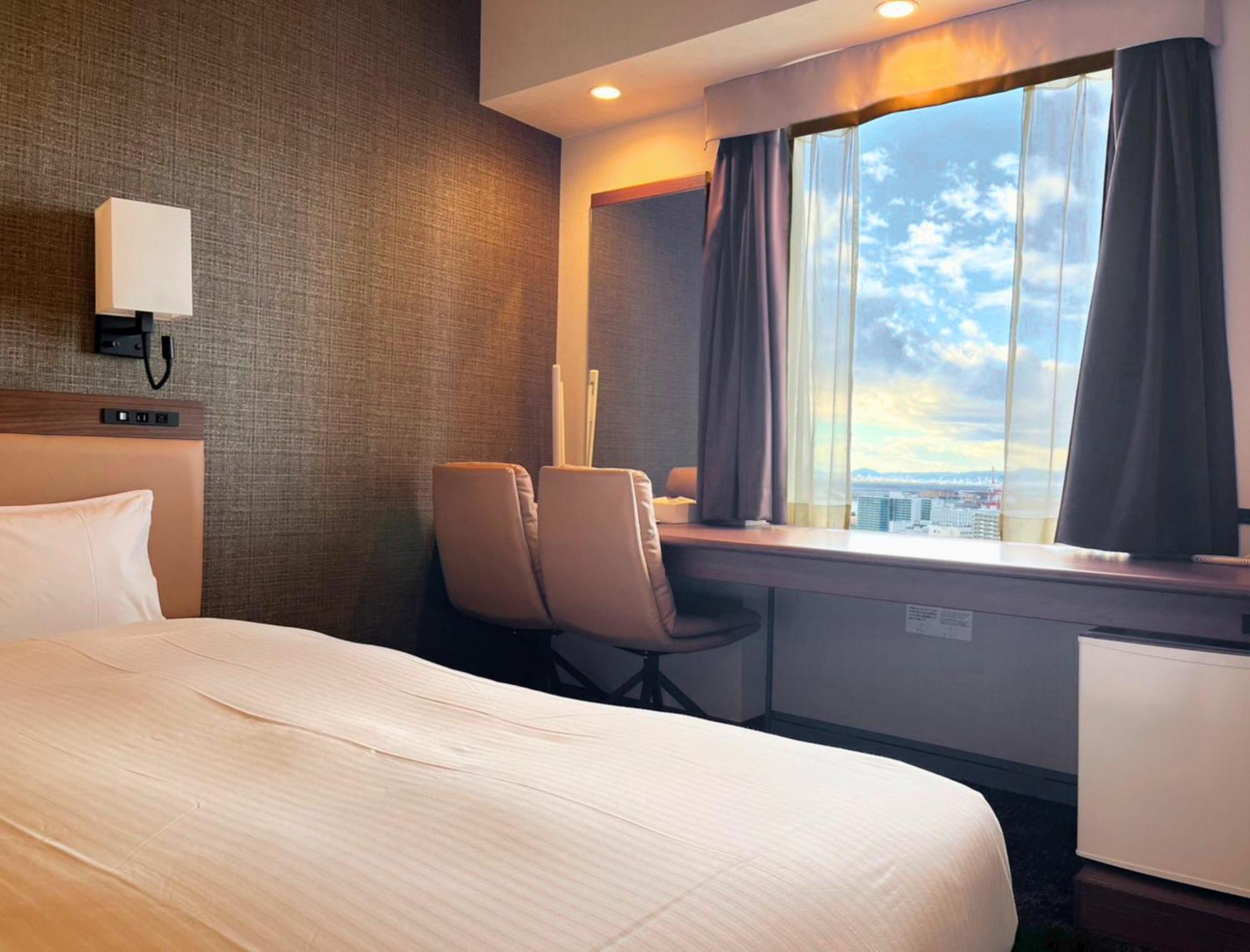 Hotel Fukuracia Osaka-Bay Экстерьер фото